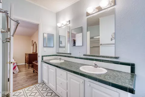 632 Portside Ln, Edgewater, FL 32141 photo 22