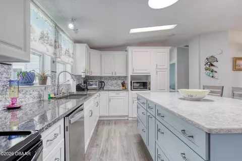 632 Portside Ln, Edgewater, FL 32141 photo 14