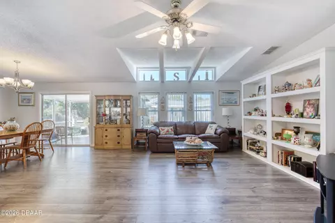632 Portside Ln, Edgewater, FL 32141 photo 8