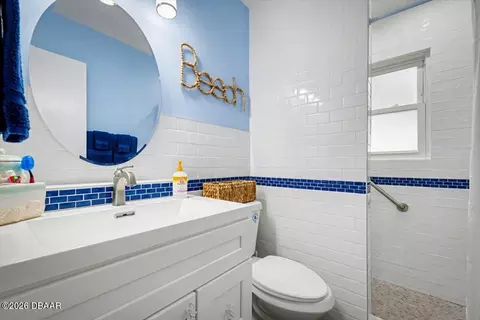 Bath - 117 Standish Dr, Ormond Beach, FL 32176 photo 1 of 2