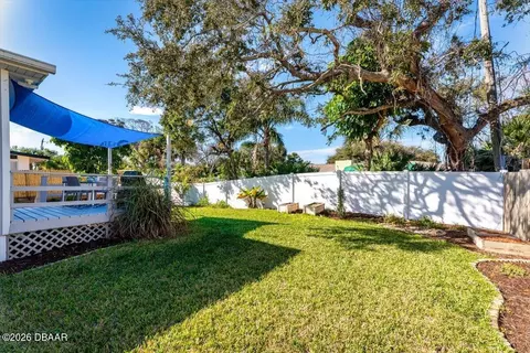 Exterior - 117 Standish Dr, Ormond Beach, FL 32176 photo 5 of 7