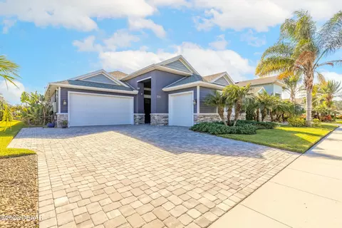 3016 King Palm Dr, New Smyrna Beach, FL 32168