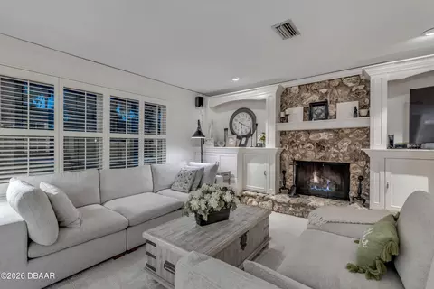 Living - 1108 Shockney Dr, Ormond Beach, FL 32174 photo 1 of 1