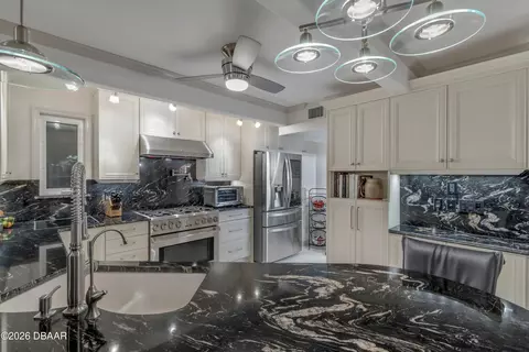 Kitchen - 1108 Shockney Dr, Ormond Beach, FL 32174 photo 3 of 6