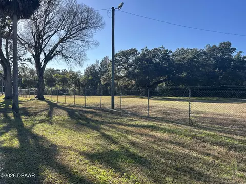 1082 Broadway Ave, Ormond Beach, FL 32174