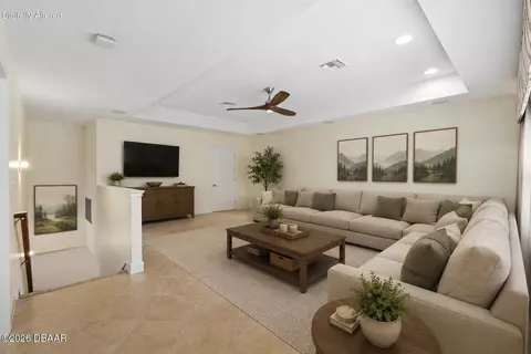 Living - 829 Pinewood Dr, Ormond Beach, FL 32174 photo 11 of 13