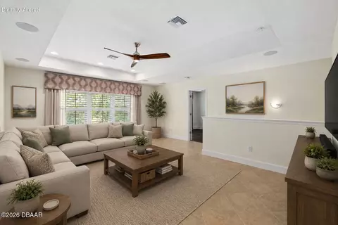 Living - 829 Pinewood Dr, Ormond Beach, FL 32174 photo 12 of 13