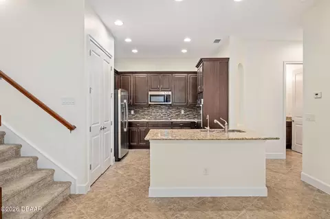 Kitchen - 829 Pinewood Dr, Ormond Beach, FL 32174 photo 2 of 5