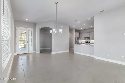 Living - 89 Longridge Ln, Ormond Beach, FL 32174 photo 3 of 7