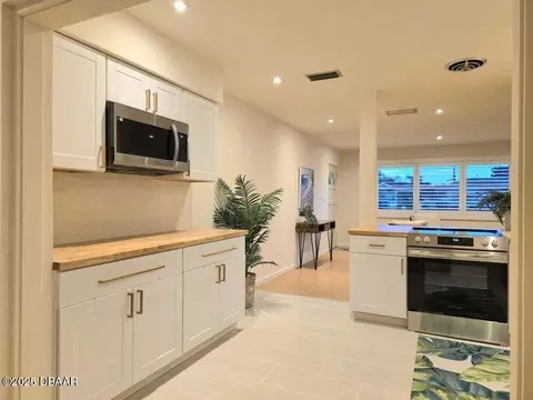 46 Camellia Dr, Ormond Beach, FL 32176 photo 11