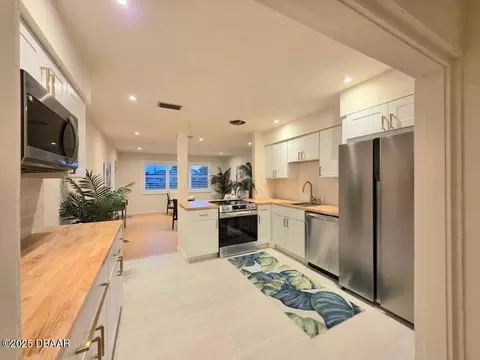 46 Camellia Dr, Ormond Beach, FL 32176 photo 8