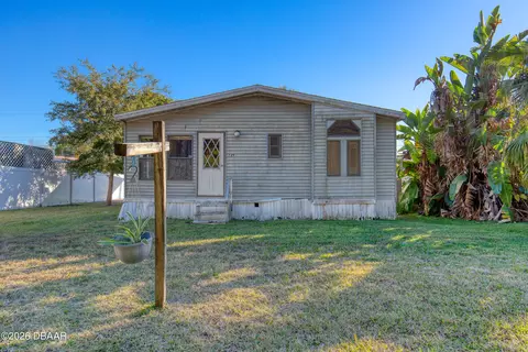 729 Niver St, Port Orange, FL 32127
