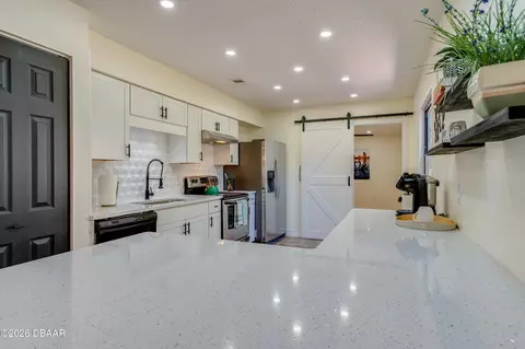 2425 Royal Palm Dr, Edgewater, FL 32141 photo 13