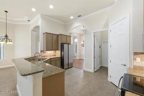 Kitchen - 14 Easterly Pl, Palm Coast, FL 32164 photo 1 of 6