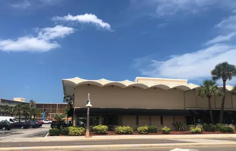 219 S Atlantic Ave, Daytona Beach, FL 32118
