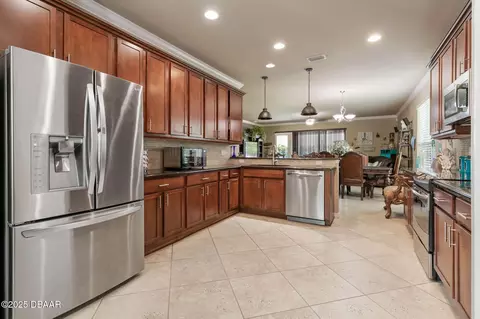 Kitchen - 6 Black Pine Way, Ormond Beach, FL 32174 photo 3 of 6