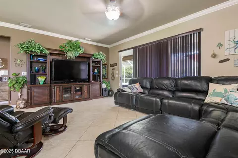 Living - 6 Black Pine Way, Ormond Beach, FL 32174 photo 1 of 3