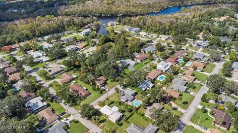 View/Area - 225 Pawnee Dr, Ormond Beach, FL 32174 photo 4 of 13