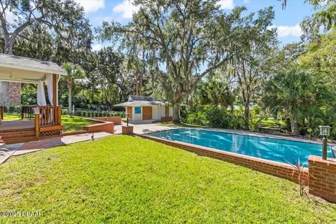 Exterior - 225 Pawnee Dr, Ormond Beach, FL 32174 photo 10 of 16