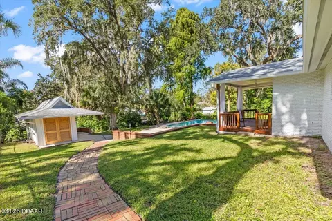 Exterior - 225 Pawnee Dr, Ormond Beach, FL 32174 photo 5 of 16