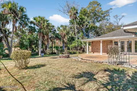 Exterior - 114 Roble Ln, Ormond Beach, FL 32174 photo 4 of 8