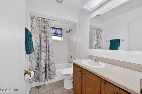 Bath - 114 Roble Ln, Ormond Beach, FL 32174 photo 7 of 8