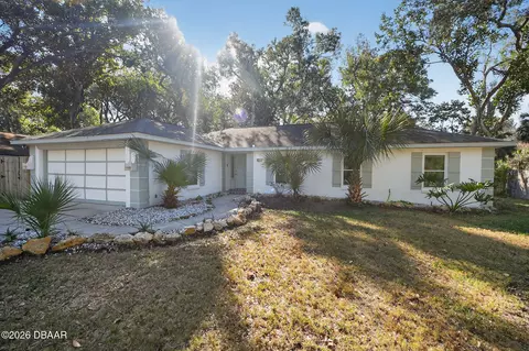 9 Brookside Cir, Ormond Beach, FL 32174