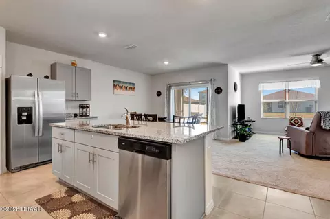 Kitchen - 1813 Myrtlebrooke Dr, Edgewater, FL 32141 photo 4 of 4