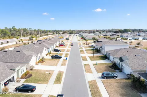 View/Area - 1813 Myrtlebrooke Dr, Edgewater, FL 32141 photo 3 of 10
