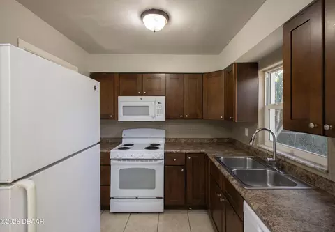 Kitchen - 1756 Valencia Ave, Ormond Beach, FL 32174 photo 1 of 2