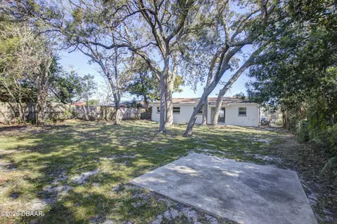 Exterior - 1756 Valencia Ave, Ormond Beach, FL 32174 photo 3 of 8