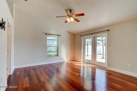 Living - 5 Sand Dollar Dr, Ormond Beach, FL 32176 photo 2 of 2