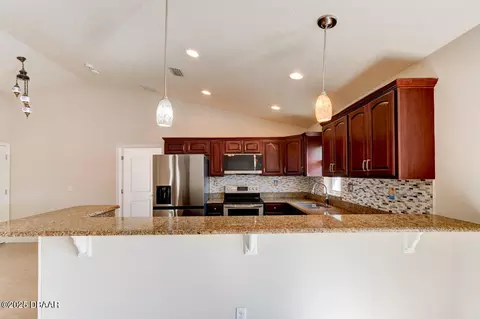 Kitchen - 5 Sand Dollar Dr, Ormond Beach, FL 32176 photo 1 of 2