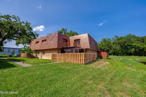 152 Sweetgum Ln, Port Orange, FL 32129
