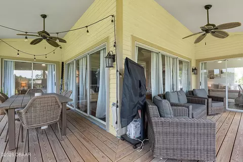 Exterior - 39 Magnolia Dr S, Ormond Beach, FL 32174 photo 7 of 17