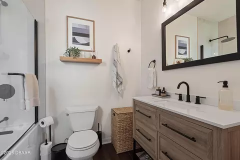 Bath - 39 Magnolia Dr S, Ormond Beach, FL 32174 photo 3 of 11