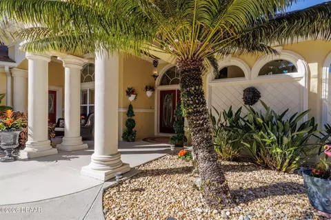 Exterior - 14 Princess Cir, Ormond Beach, FL 32174 photo 7 of 8