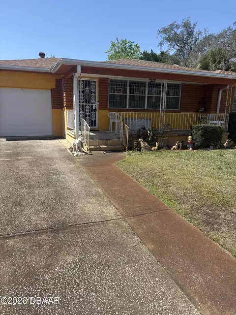712 Westmoreland Rd, Daytona Beach, FL 32114
