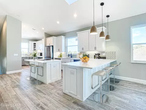 Kitchen - 154 Capri Dr, Ormond Beach, FL 32176 photo 7 of 7