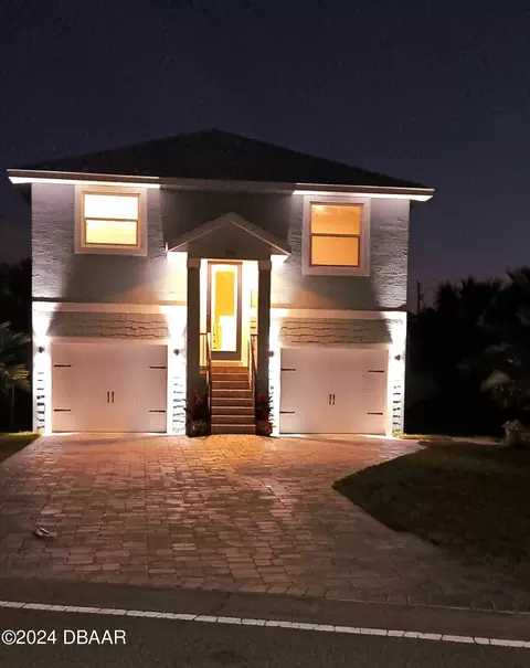 Exterior - 154 Capri Dr, Ormond Beach, FL 32176 photo 1 of 8