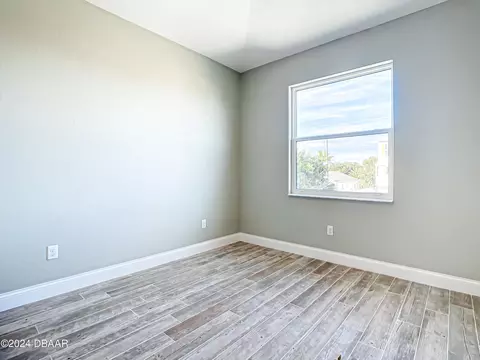Bedroom - 154 Capri Dr, Ormond Beach, FL 32176 photo 4 of 8