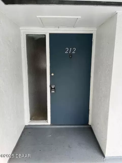 305 Ridge Blvd, South Daytona, FL 32119