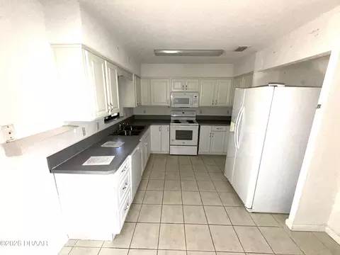 1854 Lime Tree Dr, Edgewater, FL 32141 photo 3