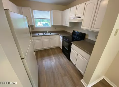 Kitchen - 23 Regent Ln, Palm Coast, FL 32164 photo 1 of 2