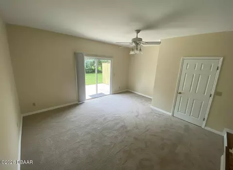 Living - 23 Regent Ln, Palm Coast, FL 32164 photo 2 of 3
