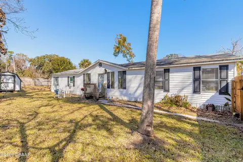 1058 N Green Acres Cir, South Daytona, FL 32119