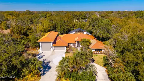 717 Breckenridge Dr, Port Orange, FL 32127