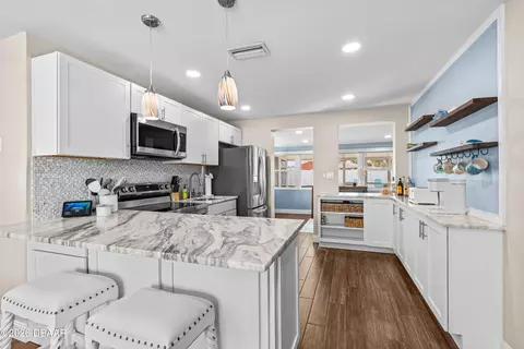 Kitchen - 26 Palm Dr, Ormond Beach, FL 32176 photo 1 of 3