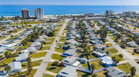 View/Area - 26 Palm Dr, Ormond Beach, FL 32176 photo 5 of 11
