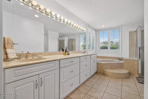 Bath - 13 Bay Pointe Dr, Ormond Beach, FL 32174 photo 1 of 5